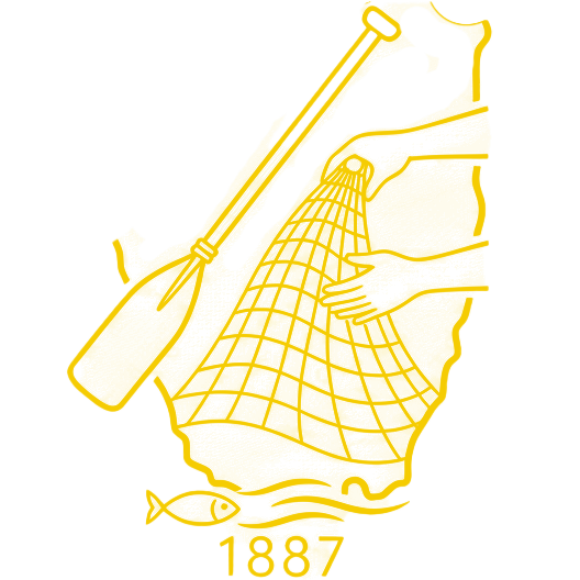 Illustrazione stilizzata bianca su sfondo giallo che raffigura un pescatore piegato in avanti mentre tira una lunga cima o rete dal mare, con linee dinamiche che suggeriscono movimento e fatica.